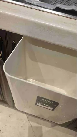 سطل زباله کابینتی لیمون مدل تاچ کد IL1049