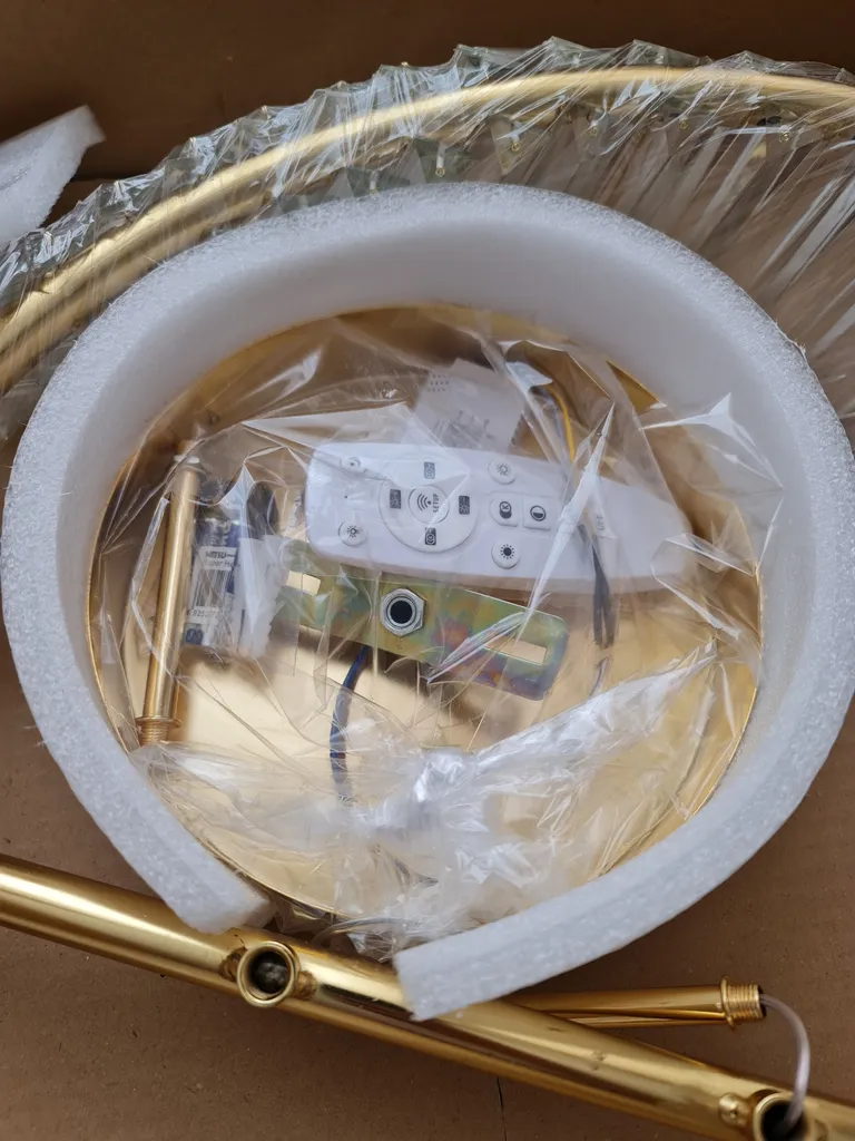 لوستر ام کی ای لایتینگ مدل مدرن کد CRS60