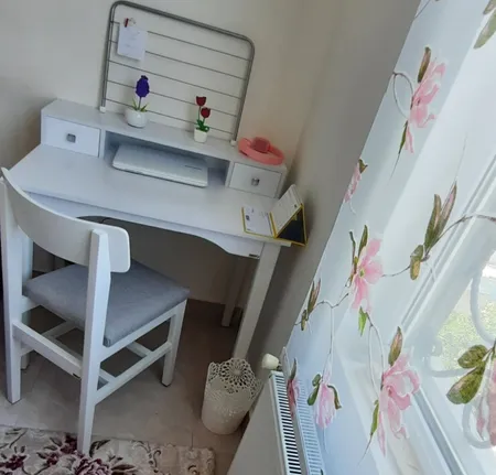 میز تحریر مدل گالوس