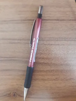 مداد نوکی 0.5 میلی متری استدلر مدل گرافیت 779