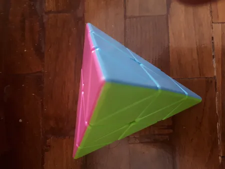 روبیک هرمی مدل Eseries