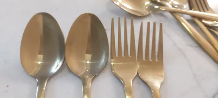 سرویس قاشق و چنگال غذاخوری 12 پارچه کد Un148