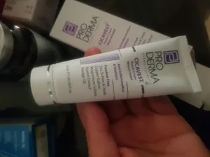 تجریه خرید کرم بازسازی کننده پوست پرودرما مدل Cicavest حجم 40 میلی لیتر