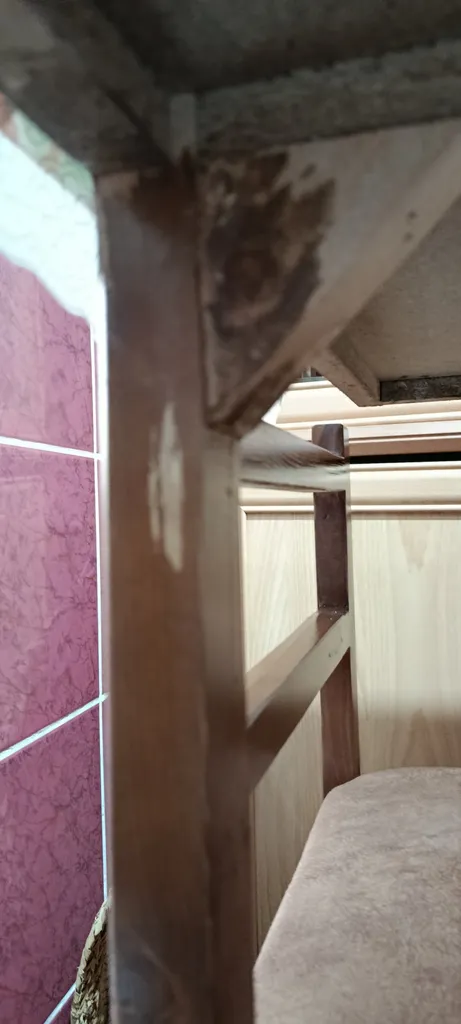 میز و صندلی ناهارخوری 4 نفره مدل کمجا مربع V04