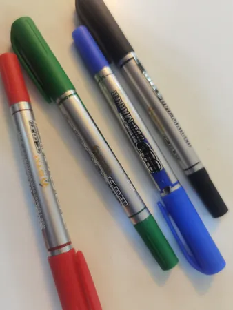 ماژیک سی دی کد X-130 بسته 4 عددی