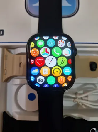 ساعت هوشمند دبلیو اِس مدل WS-X10 دارای قابلیت های صفحه همیشه روشن (Always-on Display)، کنترل موسیقی (Music Player) بند سیلیکون