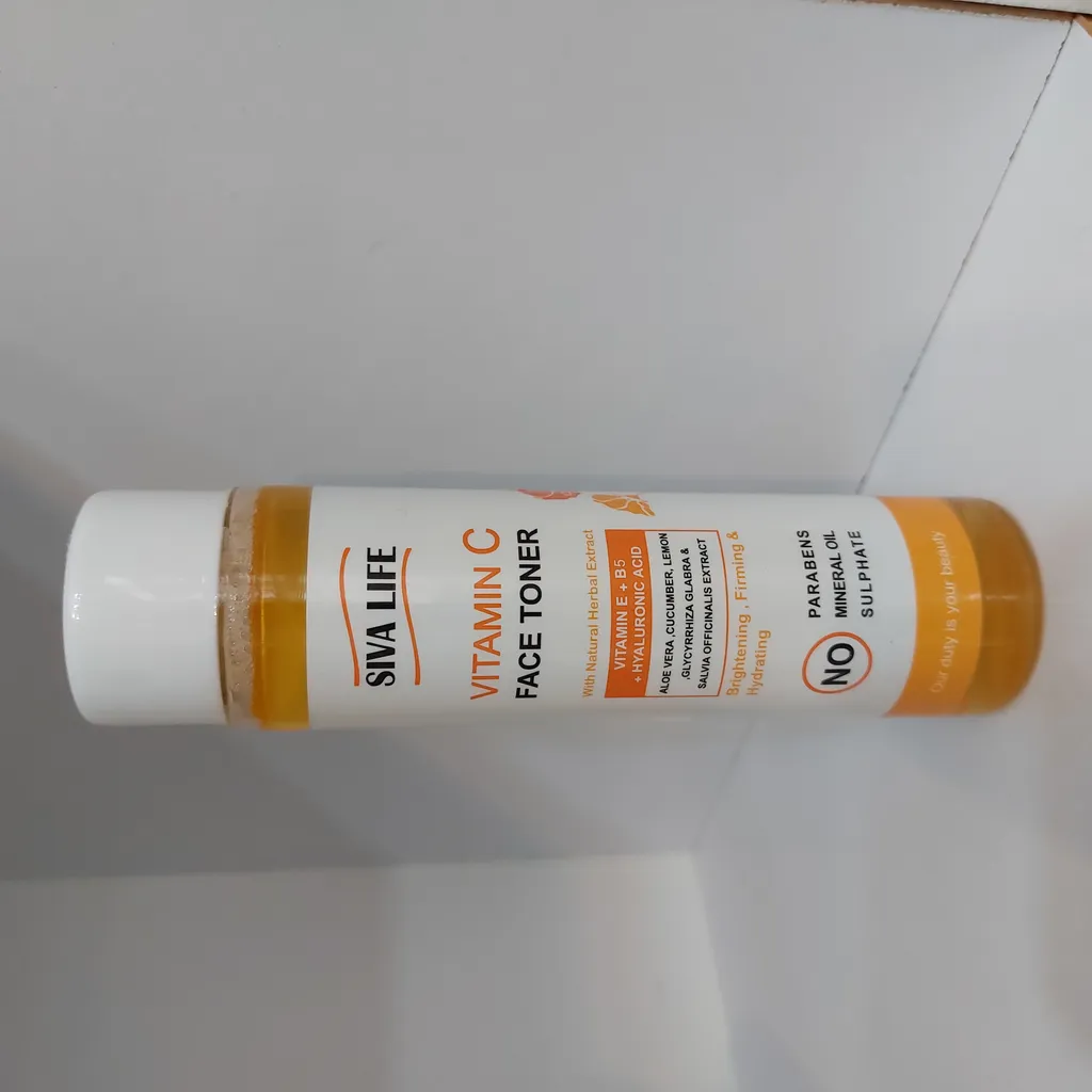 فوم شستشو صورت سیوا لایف مدل Vitamin-C حجم 150 میلی لیتر