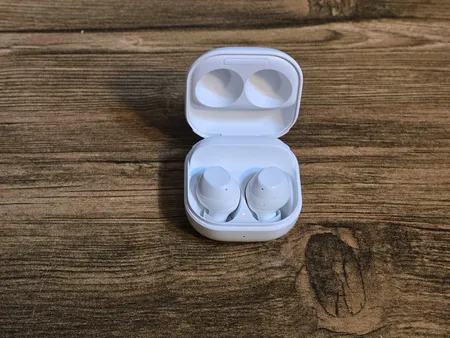 هدفون بلوتوثی سامسونگ مدل Galaxy Buds FE