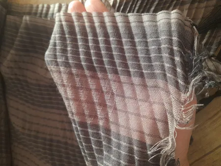 شال زنانه مدل پلیسه حصیری