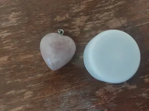 تجریه خرید آویز گردنبند زنانه مدل رز کوارتز کد 010