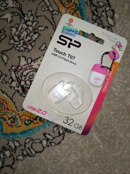 فلش مموری سیلیکون پاور مدل Touch T07 ظرفیت 32 گیگابایت