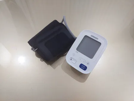 فشارسنج دیجیتال بازویی امرن مدل M3