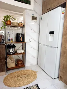 تجریه خرید شلف دیواری دیزم مدل کافی بار کد SLF_F100_60_BRN