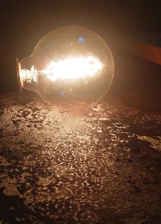 لامپ ادیسونی 40 وات مدل پیچی کد G80 پایه E27