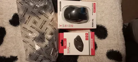 ماوس بی سیم تسکو مدل TM 686W