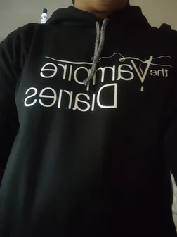 هودی زنانه طرح ومپایر کد 1031