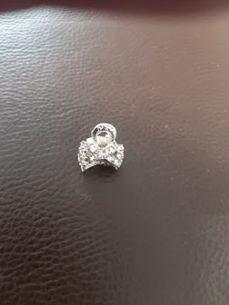 گیره روسری زنانه مدل گل كد SF66