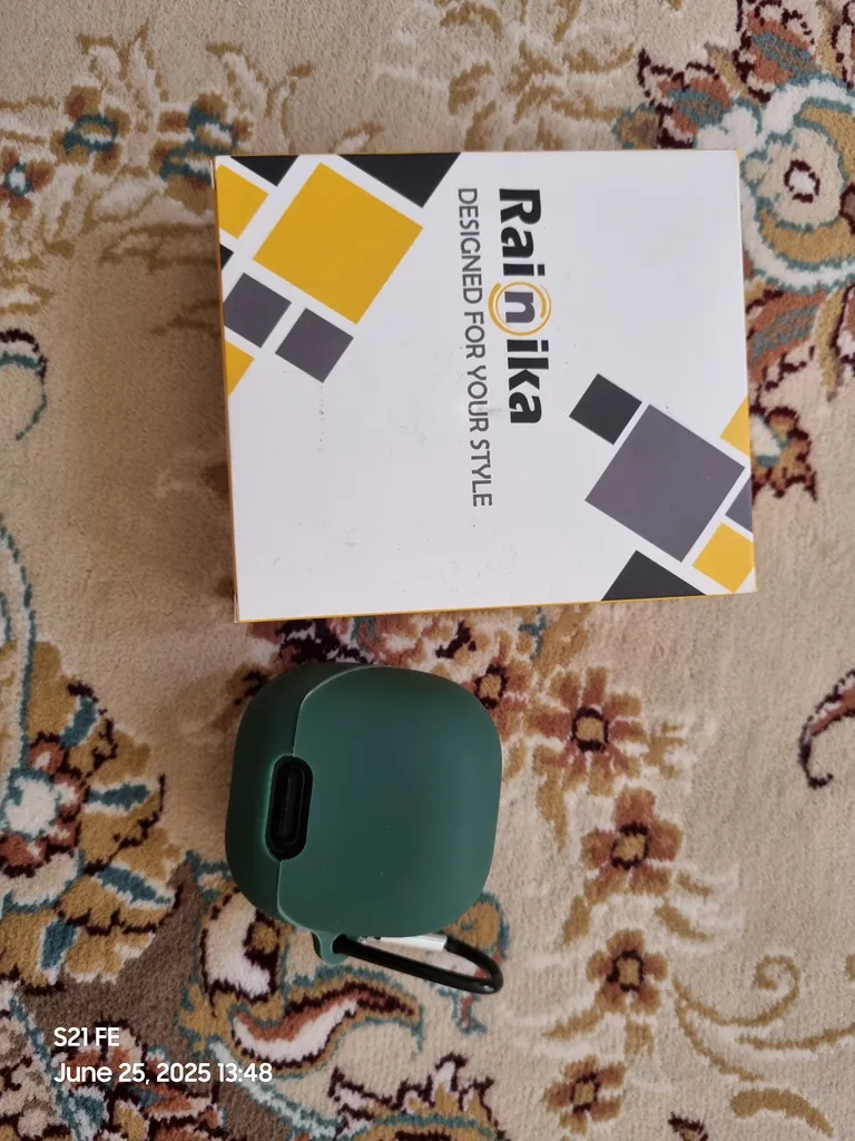 کاور رینیکا مدل Liberty4 NC مناسب برای کیس هدفون بی سیم انکر Soundcore Liberty 4 NC