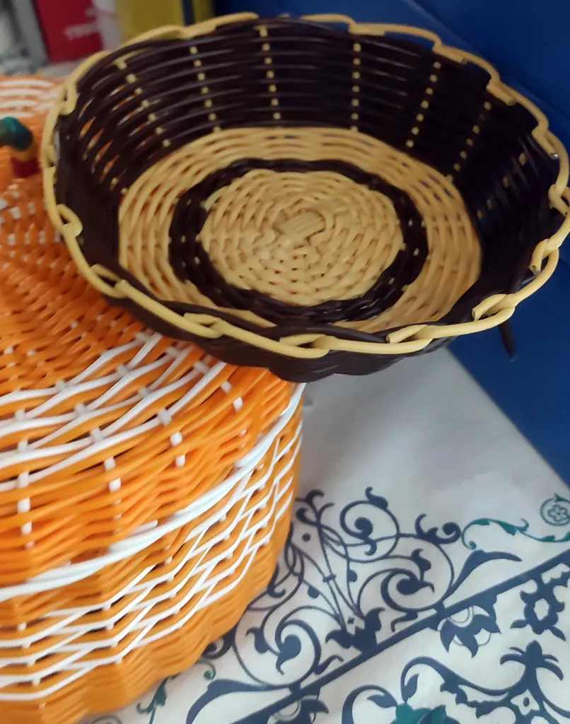 سبد حصیر بافی ارغوان سازان مدل مینو کد 01