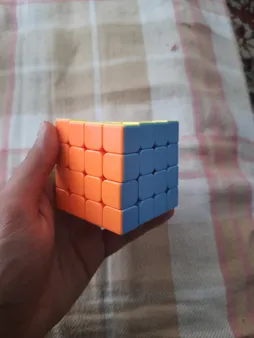 مکعب روبیک مدل 4