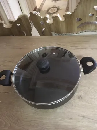 درب قابلمه مدل پدیدار سایز 28