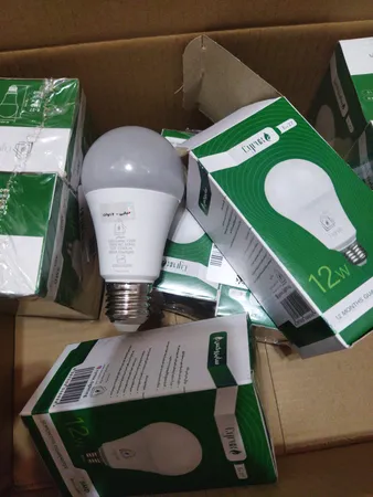 لامپ اس ام دی 12 وات سایروکس مدل A60 پایه E27 بسته دو عددی