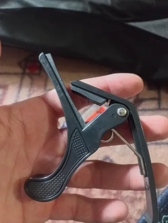 کاپو گیتار مدل 0KG