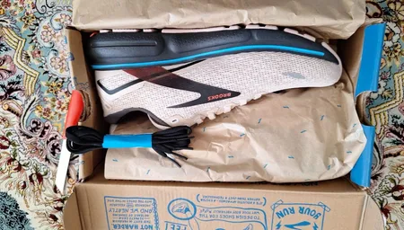 کفش راحتی مردانه بروکس مدل 1103931D141