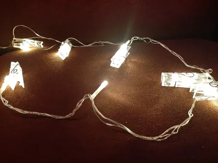 ریسه ال ای دی طرح گیره طول 3 متر