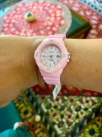 ساعت مچی عقربه ای زنانه کاسیو کد LRW-200H-4E4VDF