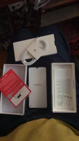 گوشی موبایل آنر مدل X6b دو سیم کارت ظرفیت 256 گیگابایت و رم 6 گیگابایت