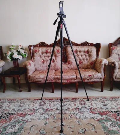 سه پایه دوربین کینگ‌جوی مدل VT-890H