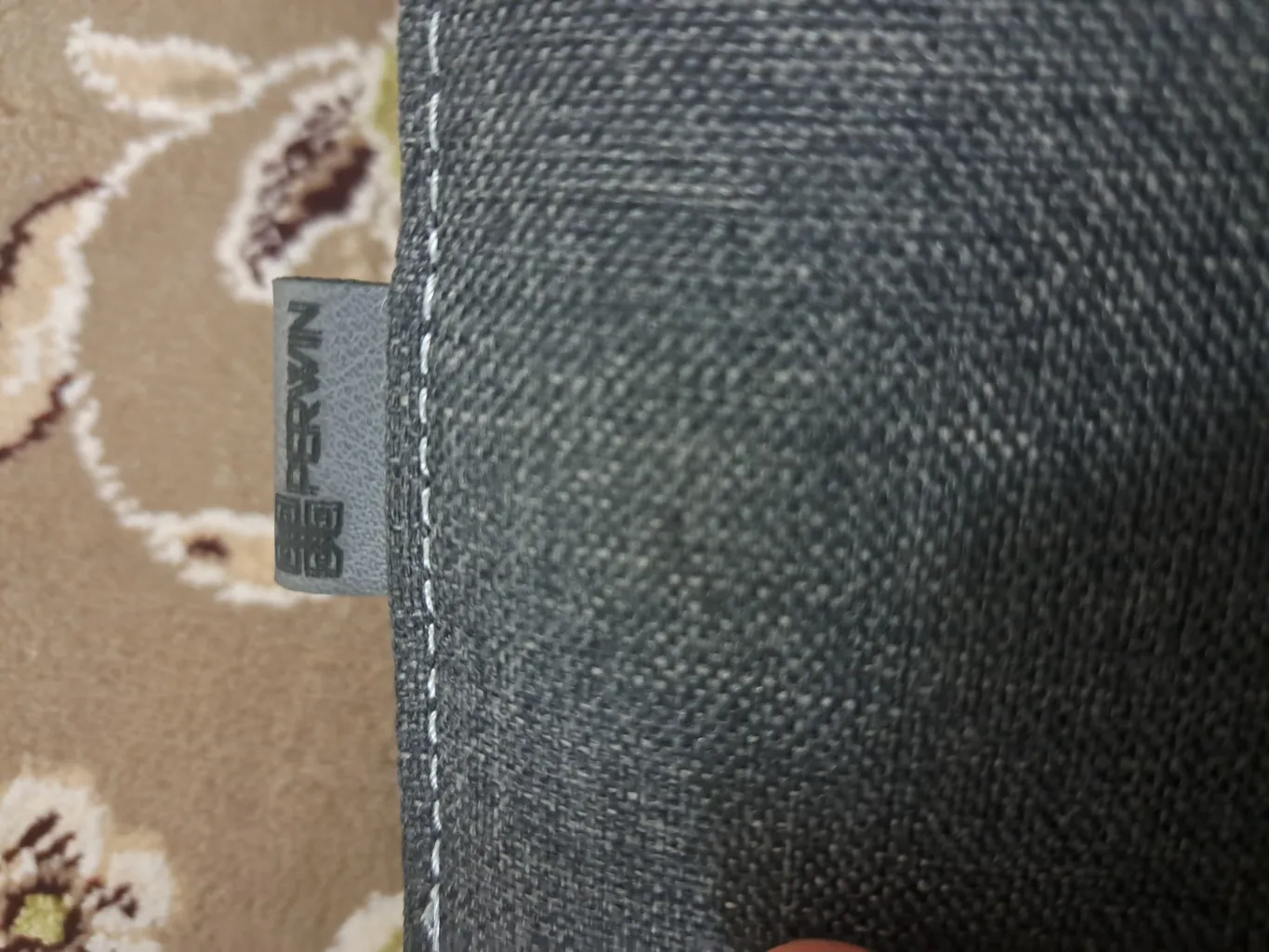 کاور لپ تاپ پِروین مدل LC-31 مناسب برای لپ تاپ 14 اینچی