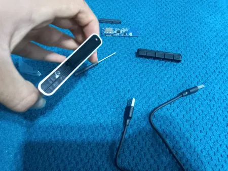 باکس تبدیل SATA به USB 3.0 مدل NM-FB فلزی 2.5 اینچی