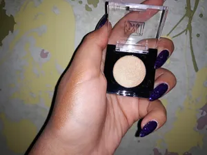 تجریه خرید سایه چشم مای شماره 065