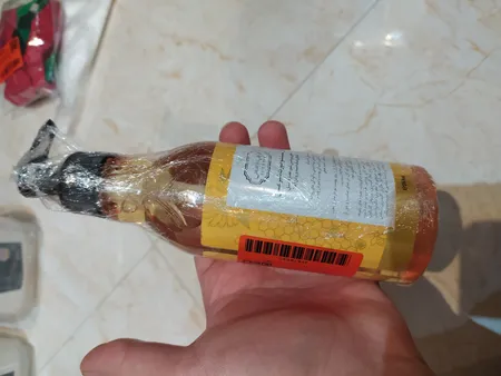 ژل شستشوی صورت دیپ سنس مدل شیر و عسل مناسب پوست های خشک و معمولی حجم 250 میلی‌ لیتر