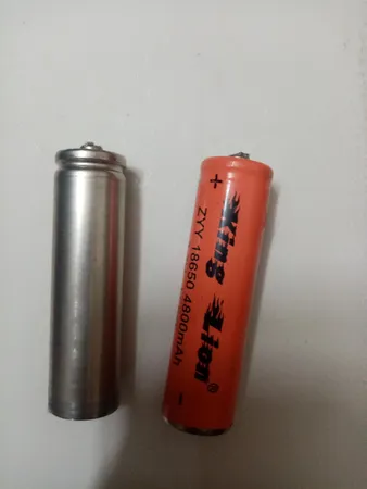 باتری لیتیوم یون قابل شارژ کینگ لیون کد 18650 ظرفیت 4800 میلی آمپر ساعت بسته 2 عددی