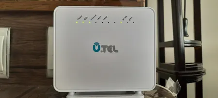 مودم روتر یوتل VDSL/ADSL Plus بی سیم مدل V301