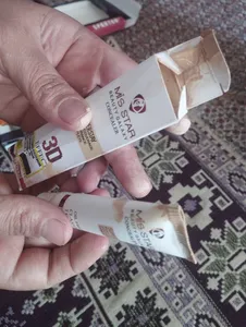 تجریه خرید کانسیلر میستار مدل Oil free شماره 2