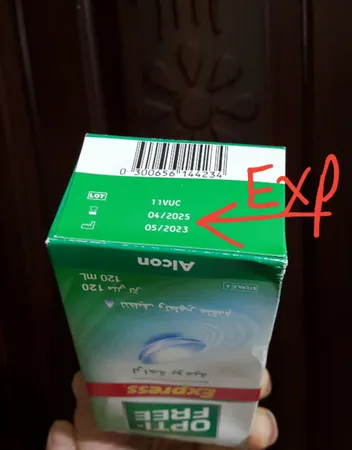 محلول شستشوی لنز اپتی فری مدل Opti Free Express حجم 120 میلی لیتر