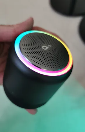 اسپیکر بلوتوثی انکر مدل  Mini 3 pro کد A3127