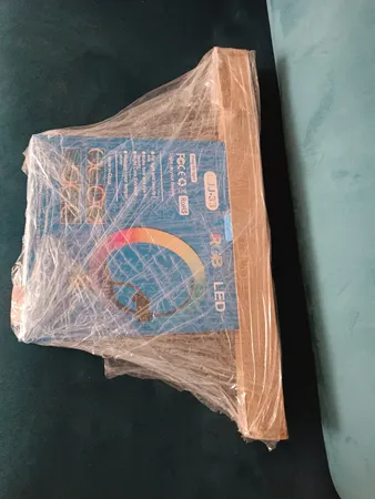 رینگ لایت مدل LJJ-33 RGB RK به همراه پایه