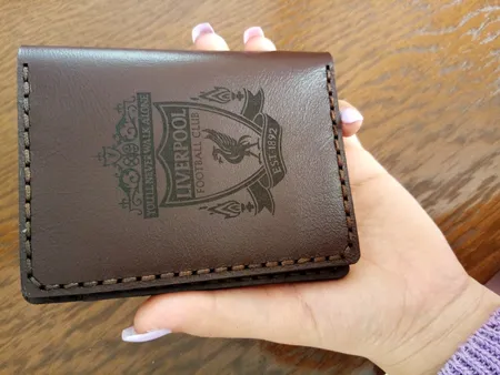 کیف پول چرمینه اسپرت طرح لیورپول کد 6005