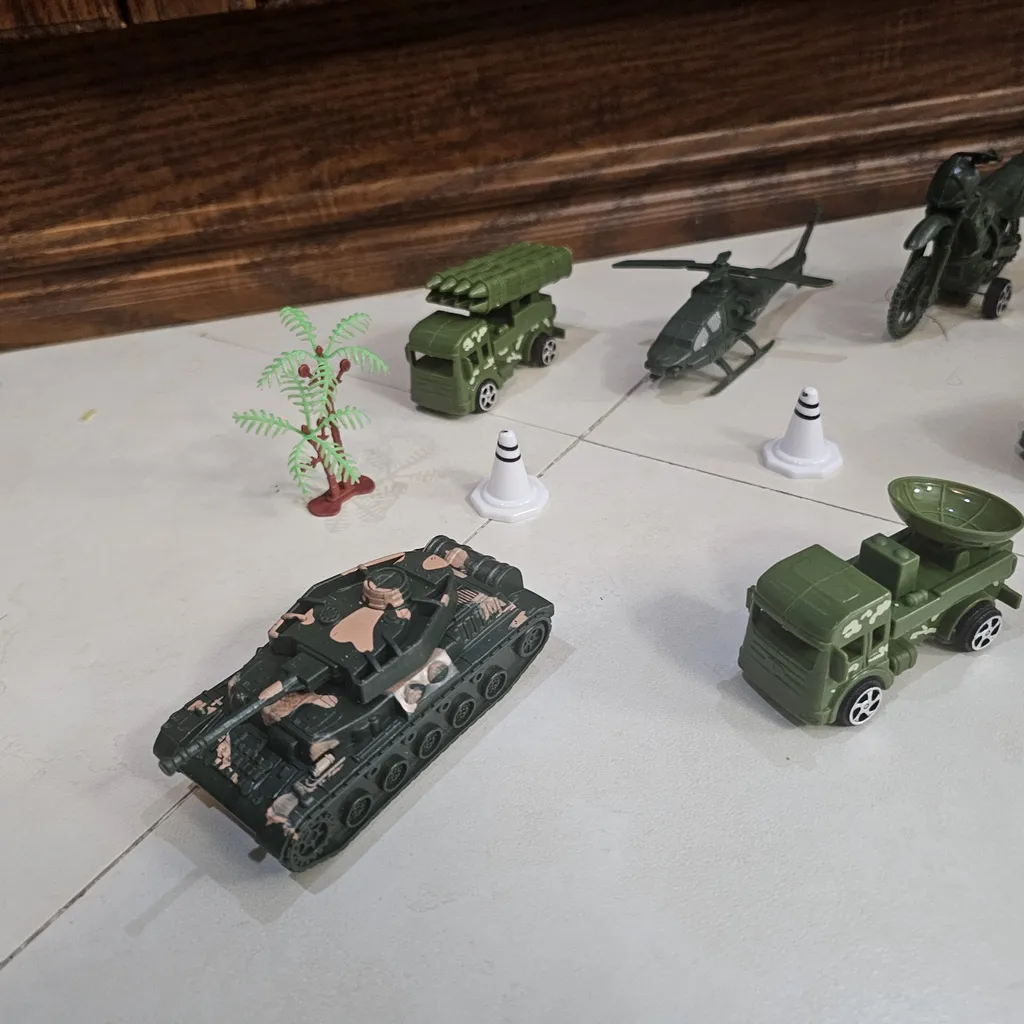 ست اسباب بازی جنگی ناب سل مدل فرمانده مجموعه 13 عددی