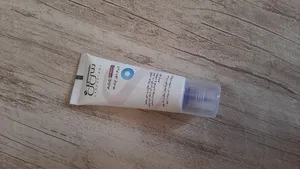 تجریه خرید کرم دور چشم سی گل سری Agepro حجم 20 میلی لیتر