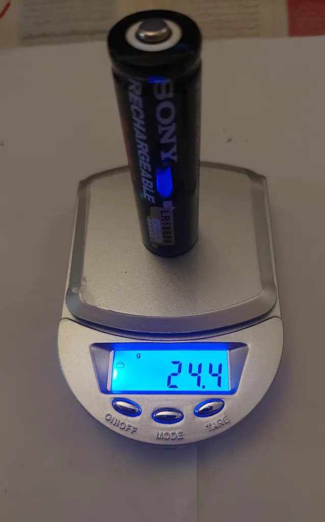 باتری لیتیوم-یون قابل شارژ سونی کد 18650 ظرفیت 3000 میلی آمپرساعت بسته 2 عددی