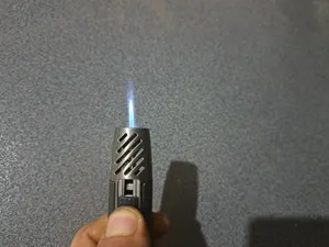 تجریه خرید فندک آومای مدل کشویی