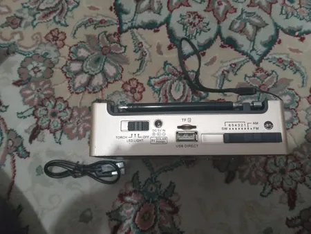 رادیو گولون مدل RX-8866BT