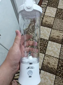 تجریه خرید شیکر شارژی جت موبیکس کد A9 گنجایش 600 میلی لیتر