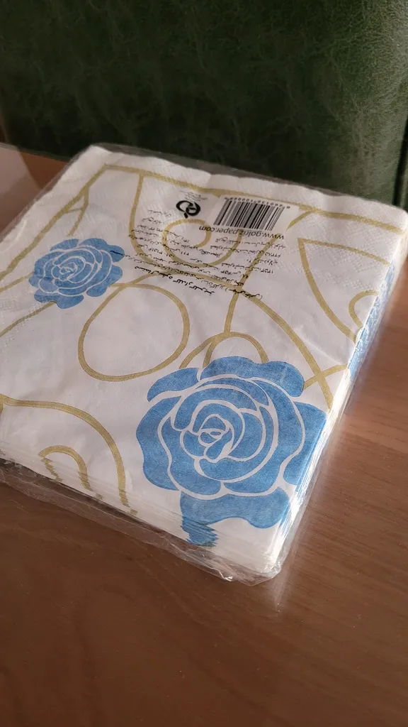 دستمال سفره گلریز مدل table napkin طرح رز آبی بسته 15 عددی